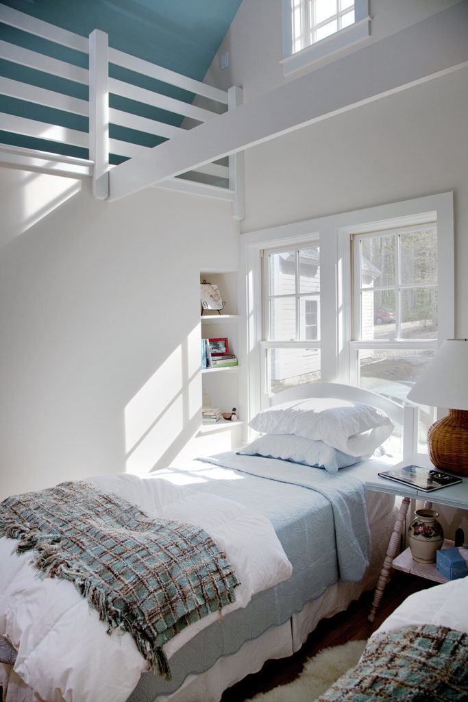 The interior design of a bedroom in Sunnybrae located in Maine.